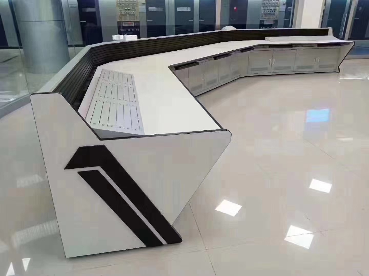 四川鈑金操作臺加工公司哪里可靠